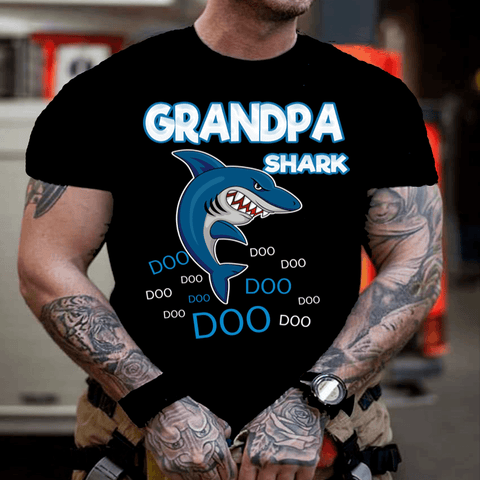 "GRANDPA SHARK DOO DOO...". Mens T-shirt.