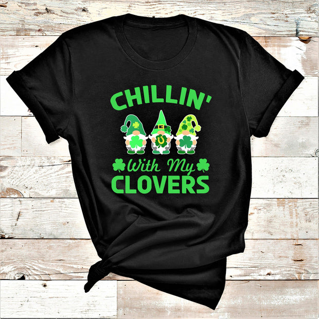 " Chillin with my clovers "